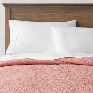 Threshold - Full/Queen Garment Washed Paisley Stitch Quilt Vib Pink